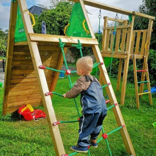 Jungle Gym climbing wall